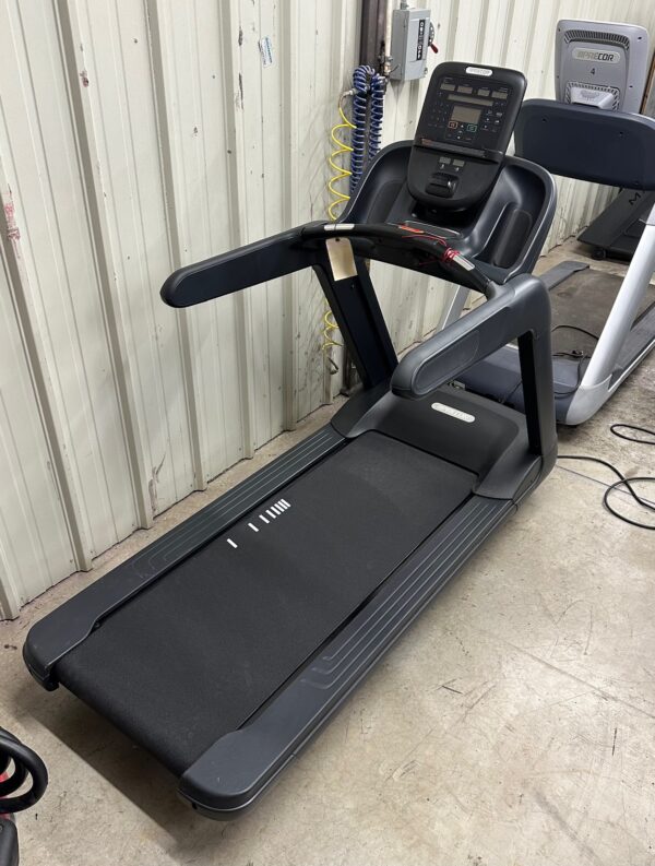 Precor TRM800 Treadmill