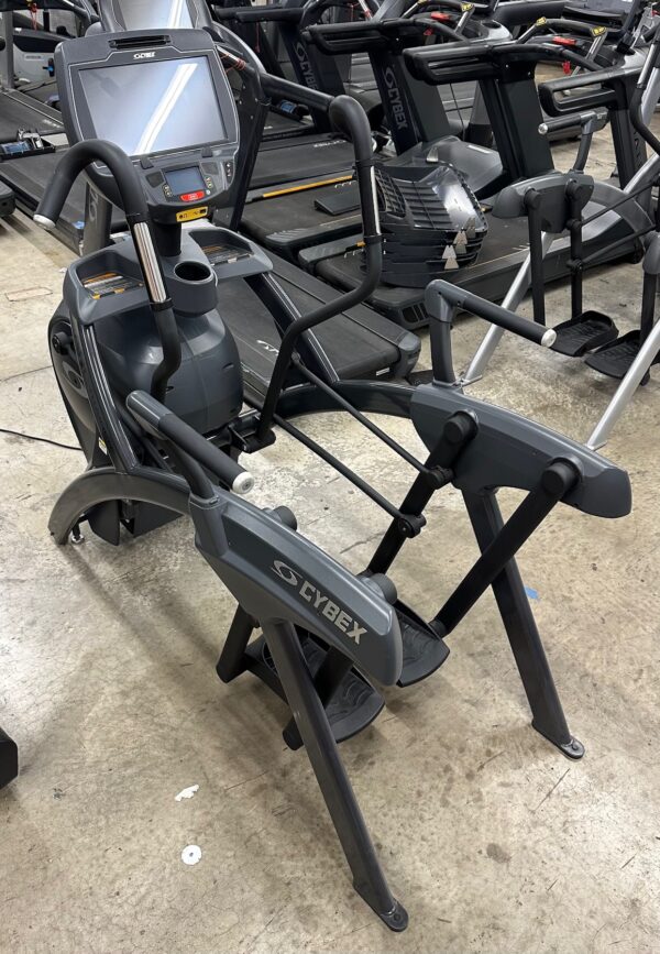 Cybex 772AT Full Body ArcTrainer