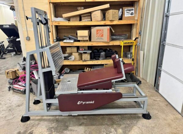 Pyramid Leg Press