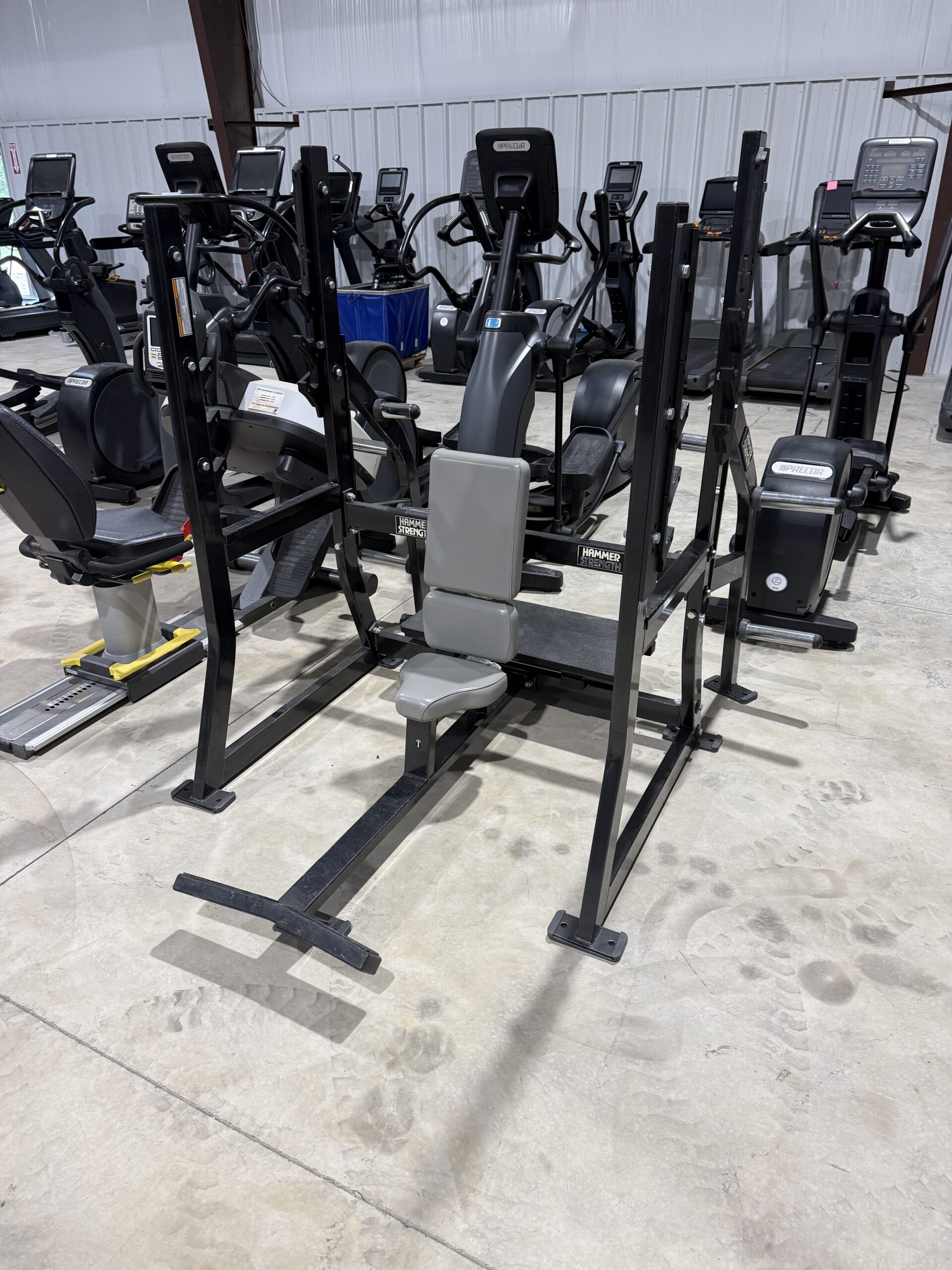 Hammer Strength Olympic Military Bench - Image 2