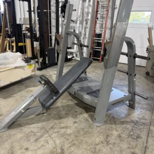 Nautilus Olympic Incline Bench